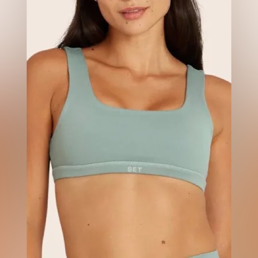SET Active Form Cloud | Leggings & U Bra